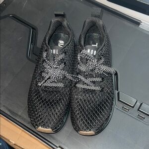 NOBULL Women’s  Black Mesh Sneakers